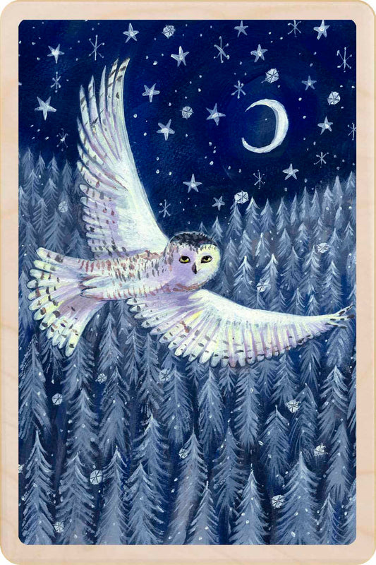 Illustration of an owl flying over a forest at night with stars and a moon. Snow Owl– Christmas card - Wooden Postcard

Original Christmas illustration printed on sustainable wood. A beautiful card to send, display, or tuck into a stocking.